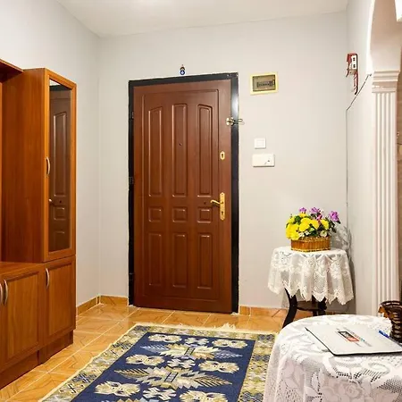 2+1 Daire. Heryereyakin,100 Mbps Internet,aile Evi * Antalya