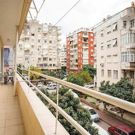 2+1 Daire. Heryereyakin,100 Mbps Internet,aile Evi Apartmán *