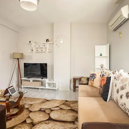 2+1 Daire. Heryereyakin,100 Mbps Internet,aile Evi Apartmán *