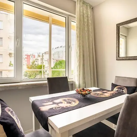 2+1 Daire. Heryereyakin,100 Mbps Internet,aile Evi